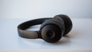 Apple’s Upcoming Headphones Might Be Called AirPods Studio, Which Makes No Sense